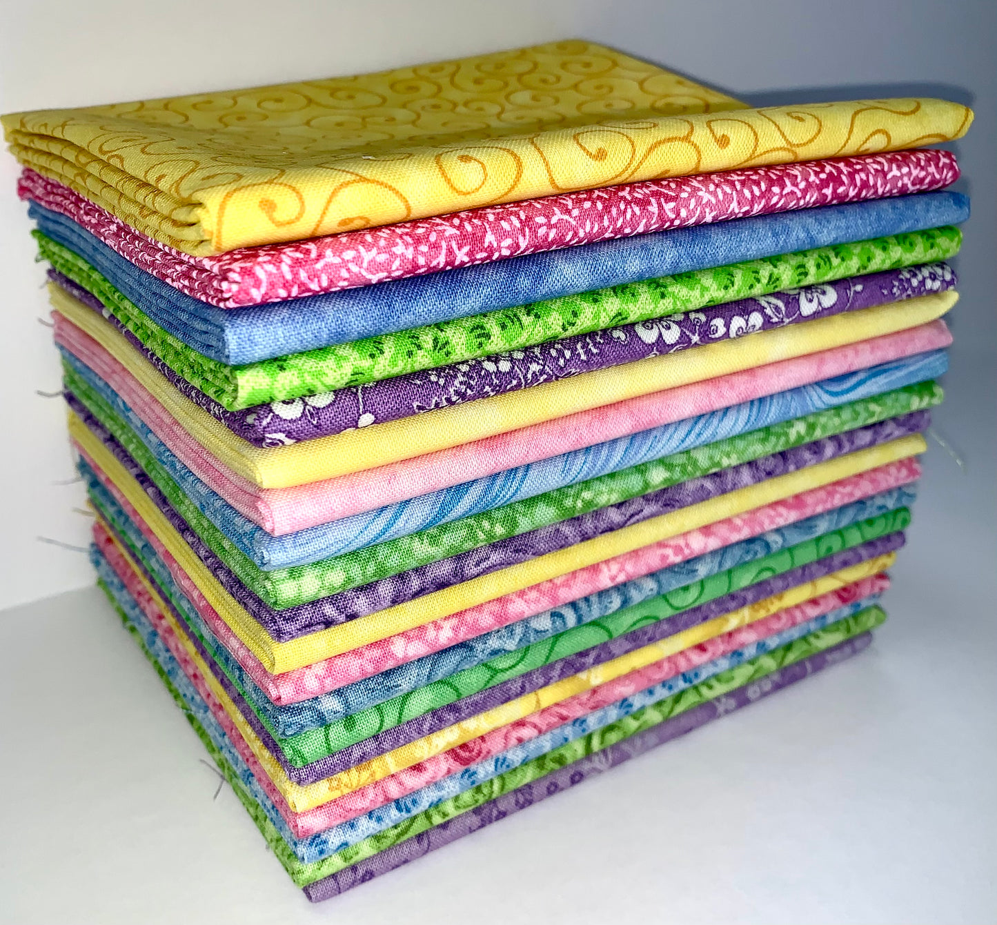 New Pastel Fat Quarter Bundle - 20 Fat Quarters