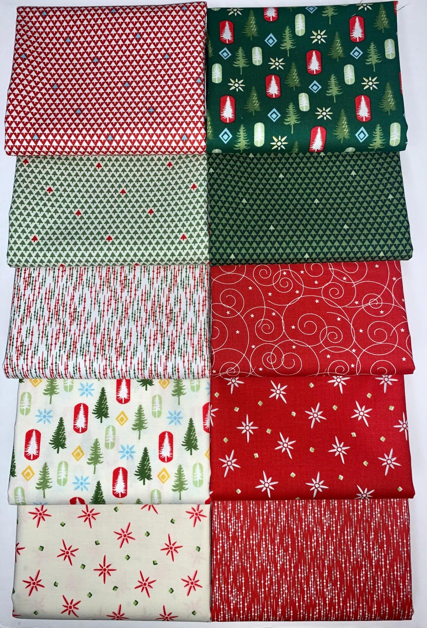 Andover/Makower UK "O Christmas Tree" Half-yard Bundle - 10 Fabrics, 5 Total Yards