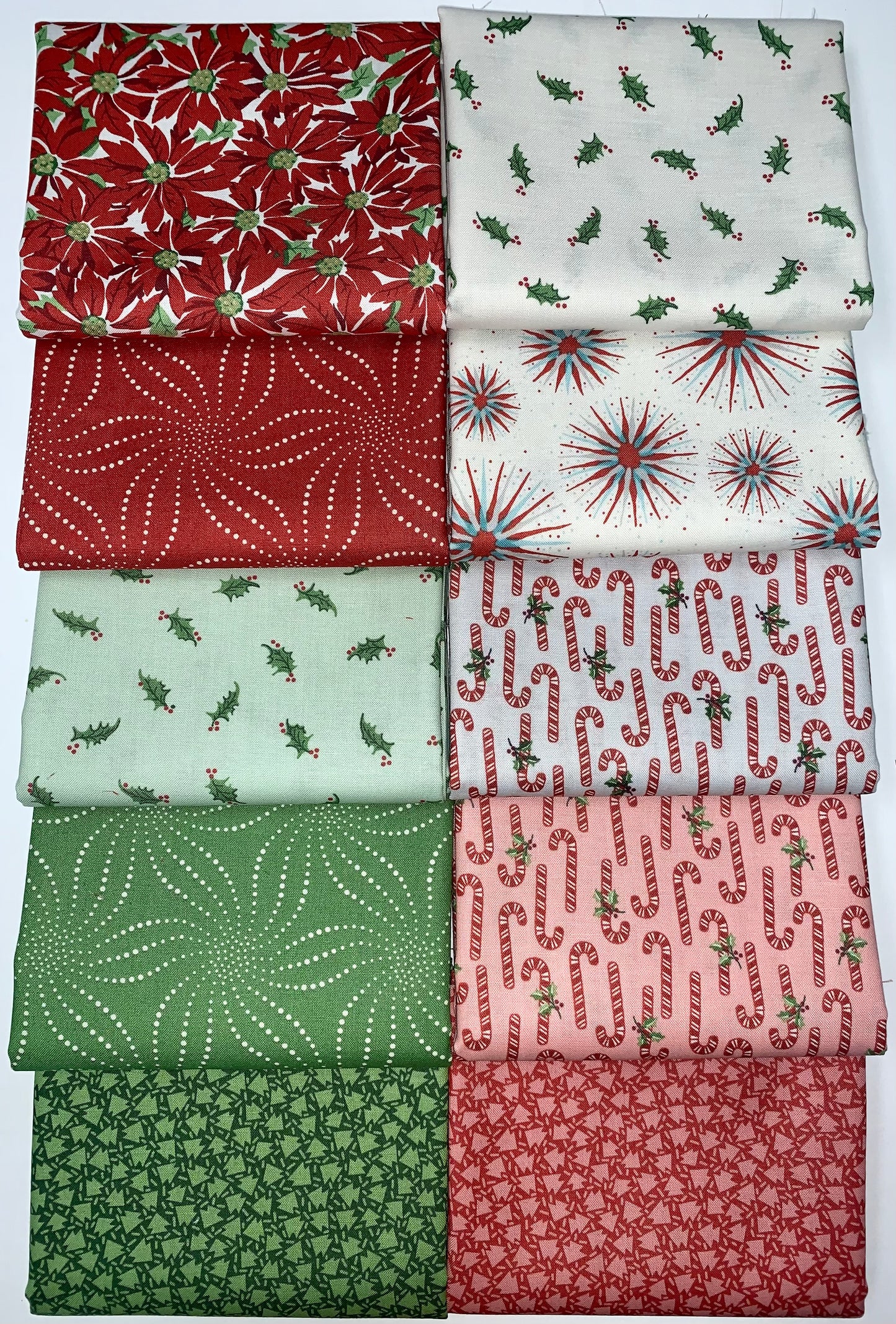 Andover/Makower UK "Retro Ho-Ho" Half-yard Bundle - 10 Fabrics, 5 Total Yards