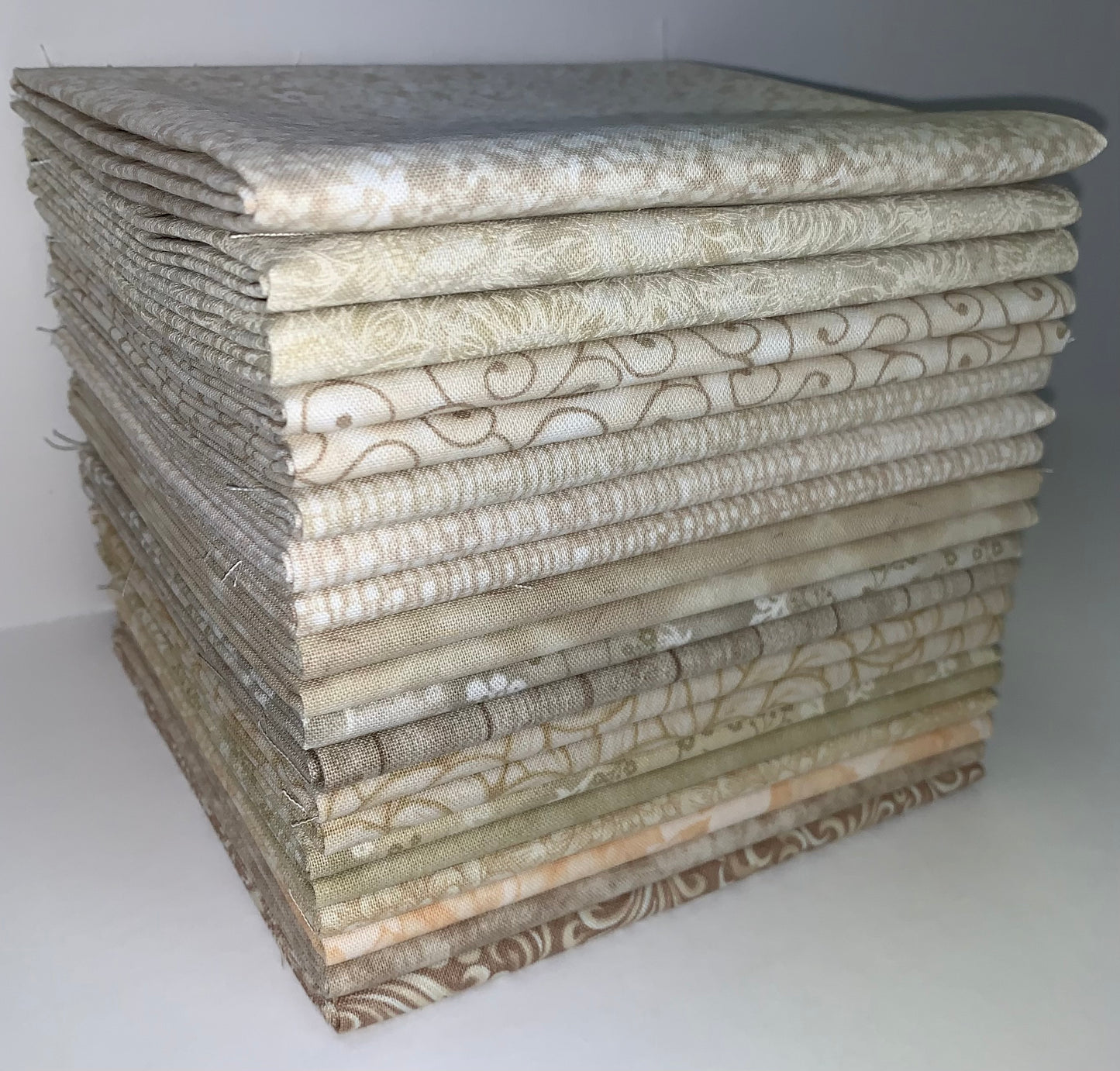 Buttercream Fat Quarter Bundle - 20 Total Fat Quarters