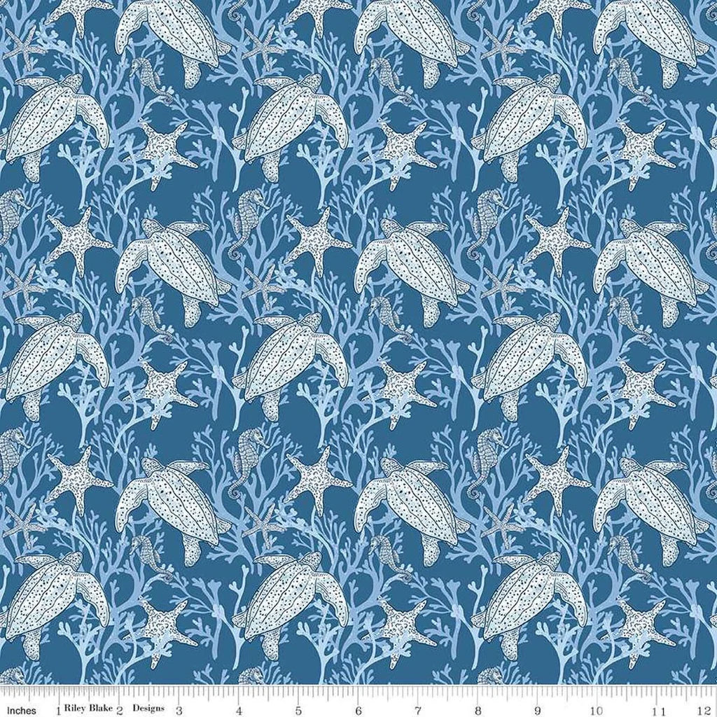 (4.5 yd) Riley Blake Ocean Oasis Sea Turtles 15990 Ocean