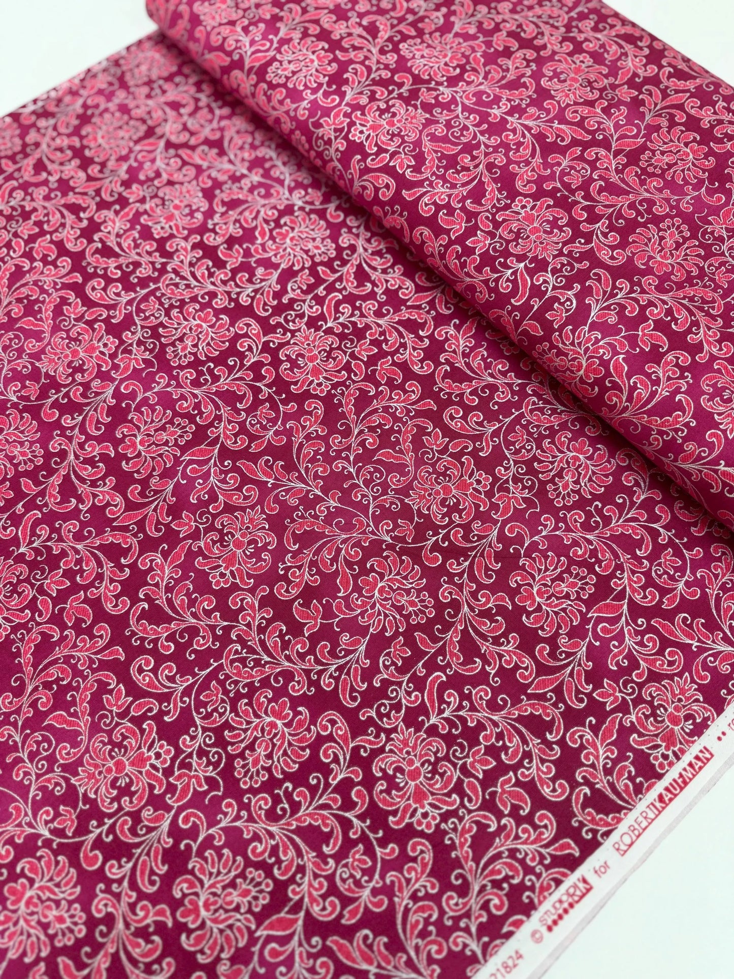 (6 yd) Robert Kaufman Joli Bijou SRKM-21824-266 Peony (Metallic Accents)