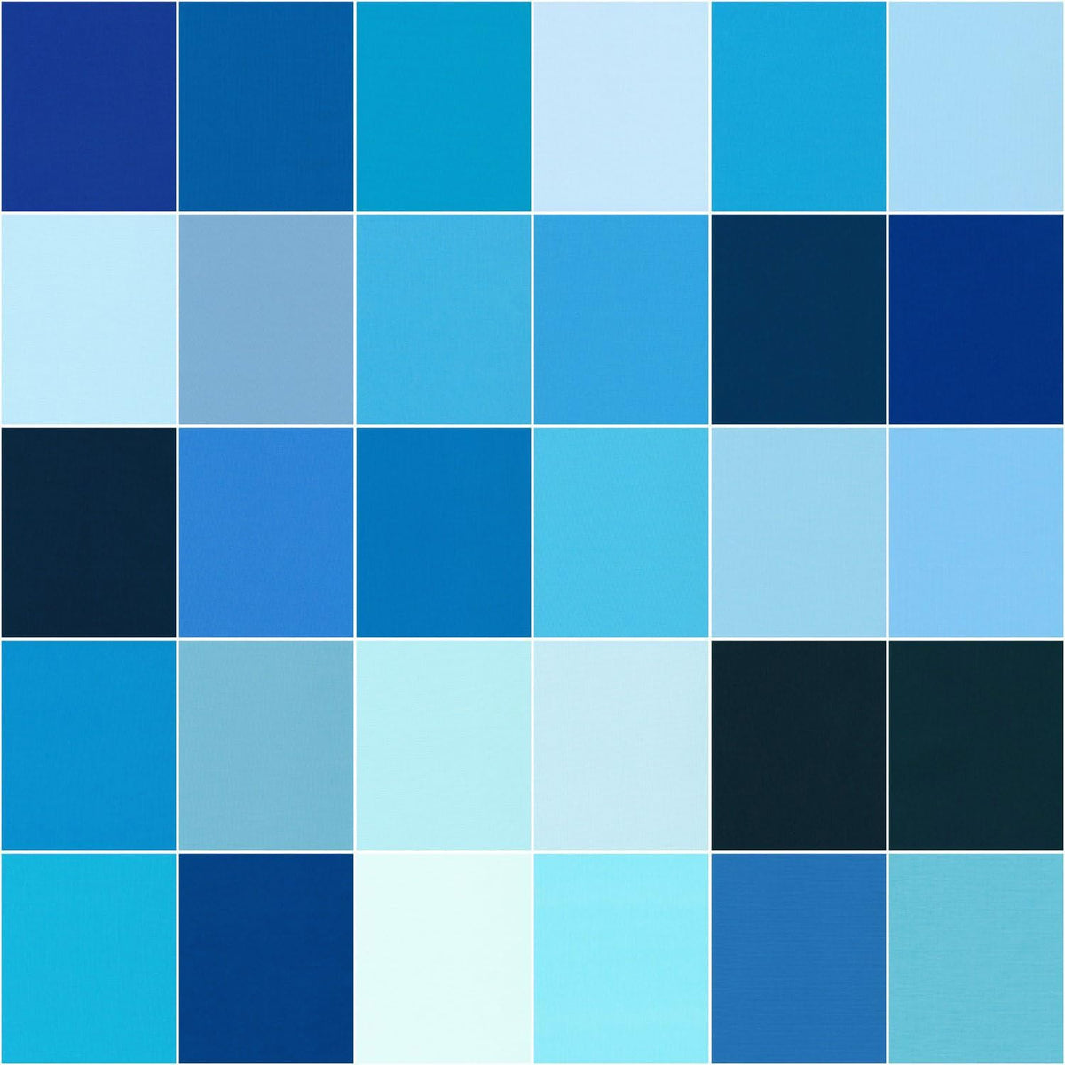 Charm Pack 5x5 Squares - Robert Kaufman Kona Solid November 2025 (Blues) - 40 5" Squares