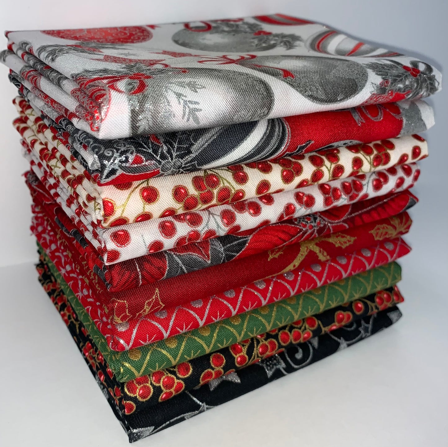 Robert Kaufman "Holiday Flourish 15" Half-yard Bundle - 10 Fabrics, 5 Total Yards
