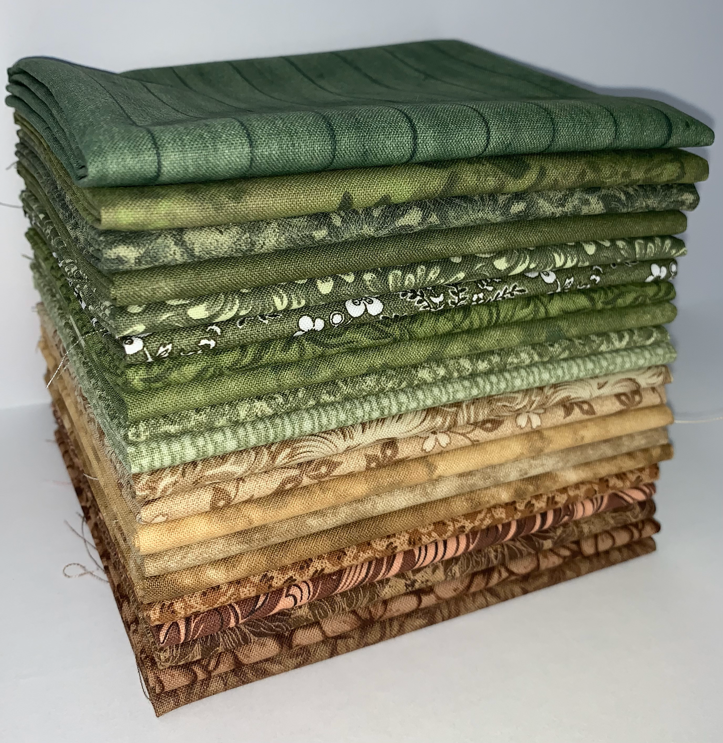 Leaves & Bark Fat Quarter Bundle - 20 Fabrics, 20 Total Fat Quarters