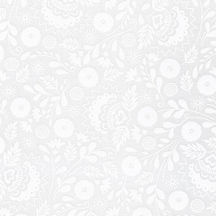 (6 yd) Robert Kaufman Jardin Noir SRK-21060-1 White Floral (White Tone)