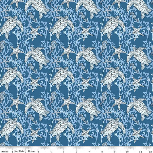 (4.5 yd) Riley Blake Ocean Oasis Sea Turtles 15990 Ocean