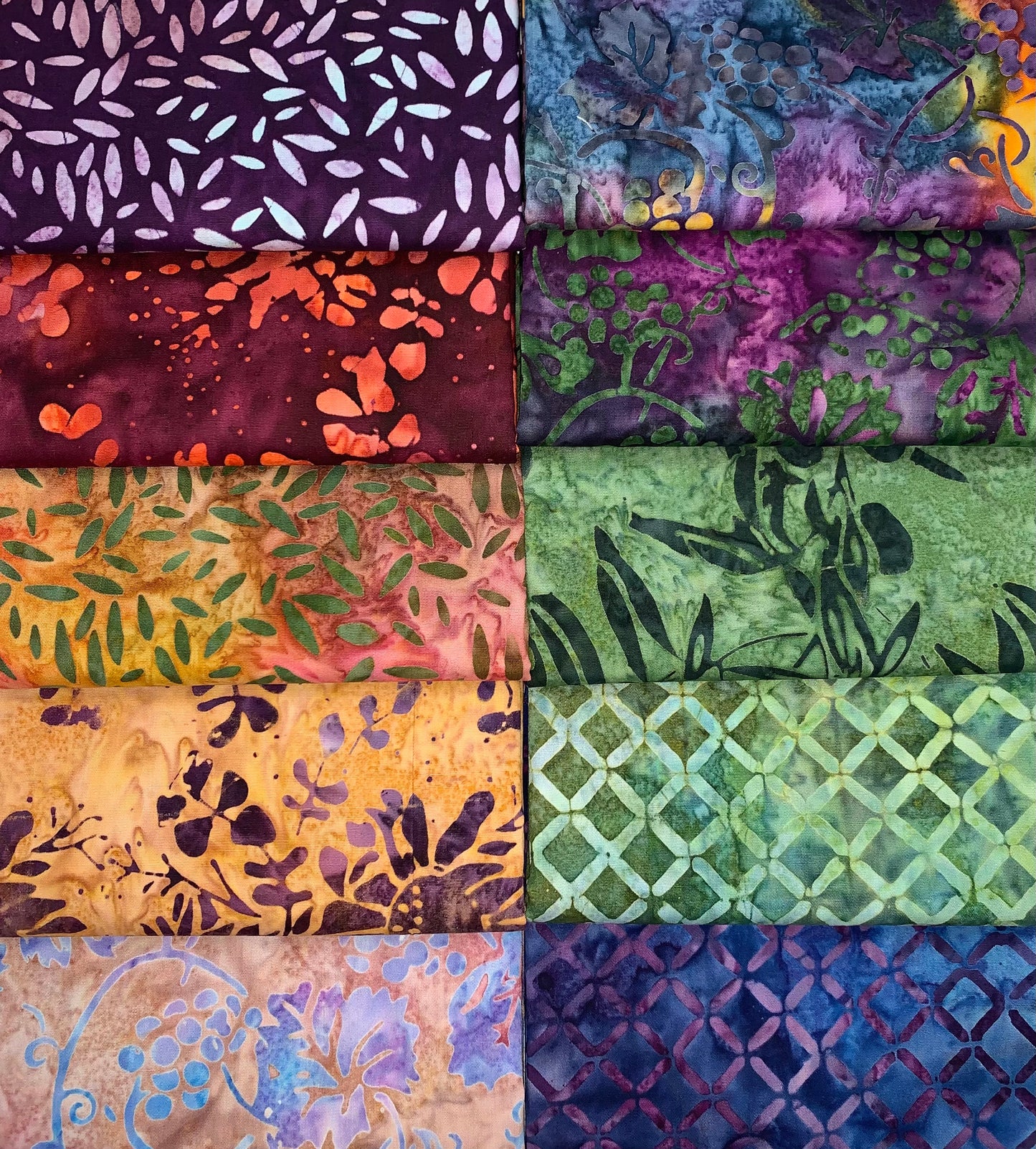 Robert Kaufman Artisan Batik "Sonoma Vista" Fat Quarter Bundle - 10 Fabrics, 10 Total Fat Quarters