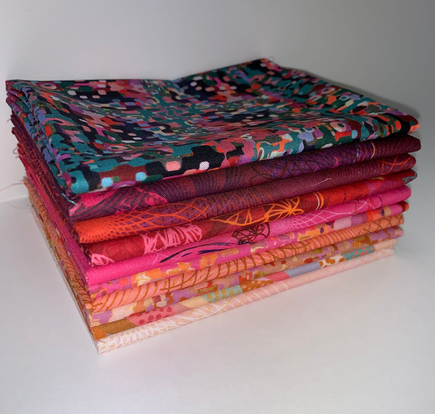 Robert Kaufman "Looseleaf" Fat Quarter Bundle - 10 Fabrics, 10 Total Fat Quarters
